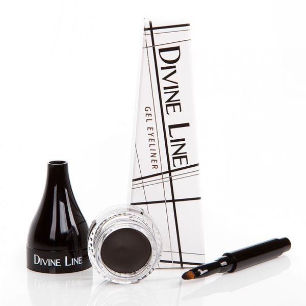 Delineador em gel com pincel para aplicar
